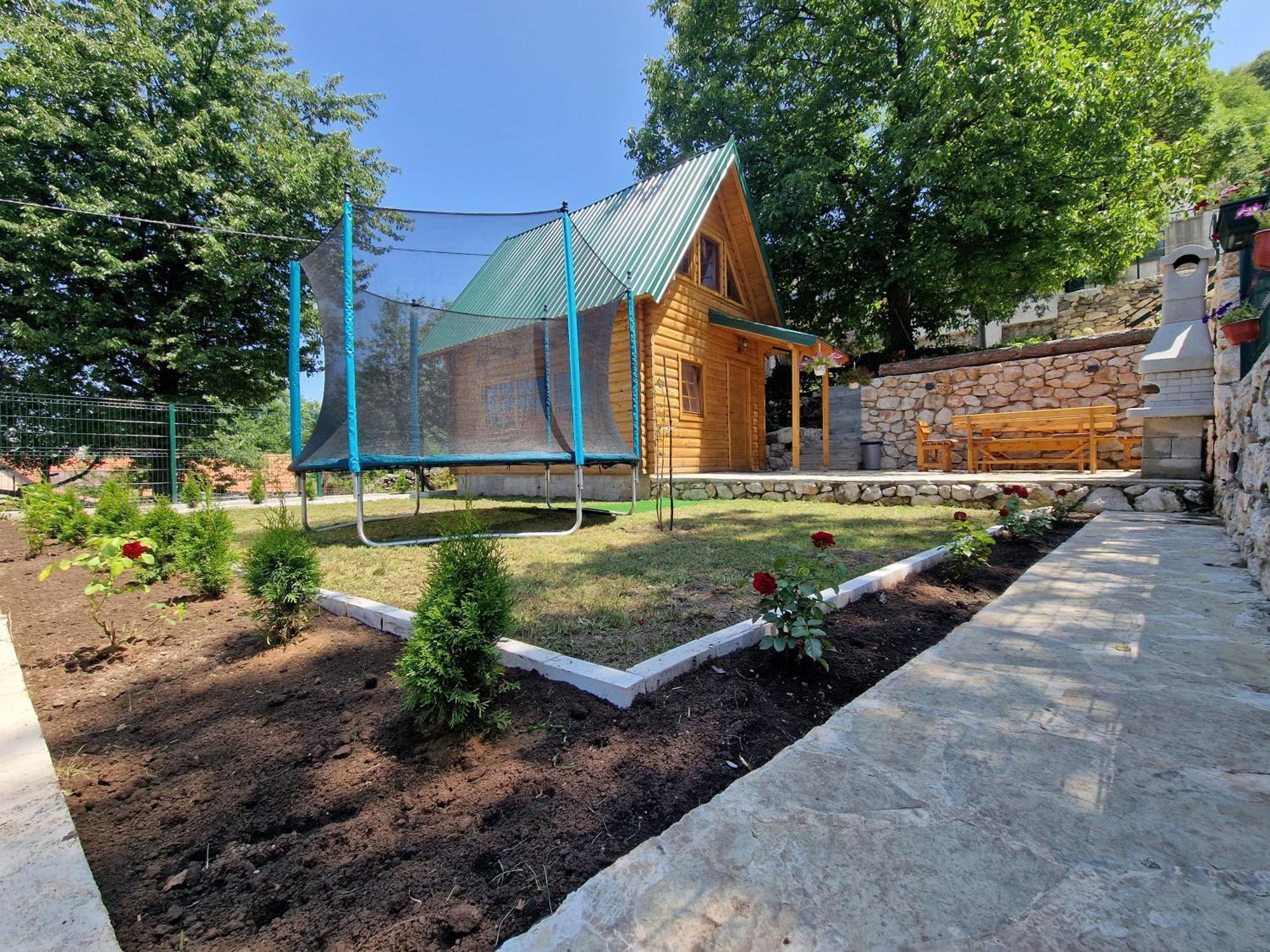 Brvnara Ricki Villa Cetinje Ngoại thất bức ảnh